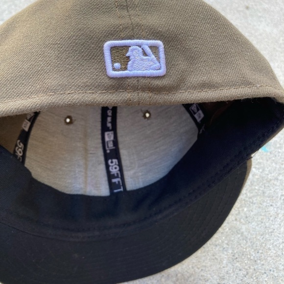 Men's New Era 59Fifty San Diego Padres Green Fitted Cap 6 7/8 MLB Baseball Field - Picture 2 of 11